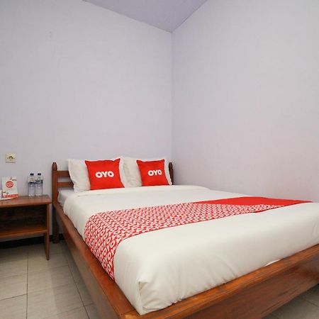 Oyo 2120 Pieter Homestay Bromo Probolinggo Kültér fotó